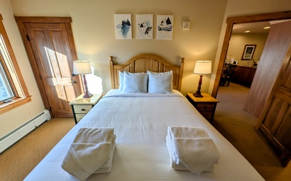 Red Hawk Lodge 2297 14