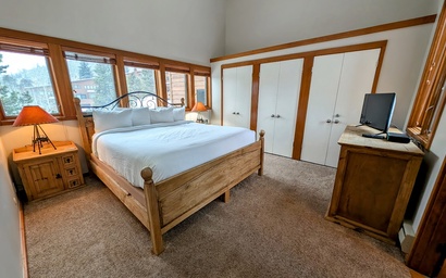 Tennis Townhomes 1314 16