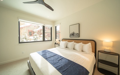 Wolf Rock Home 82 41