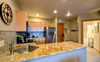 Dakota Lodge 8503 10