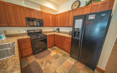 Red Hawk Townhomes 2352 9