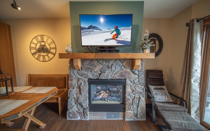 Red Hawk Lodge 2270 2