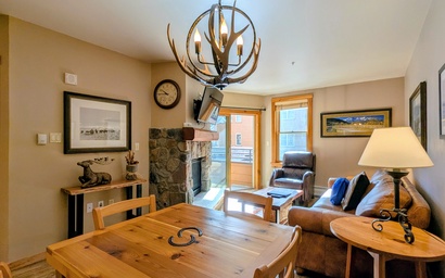 Buffalo Lodge 8320 5