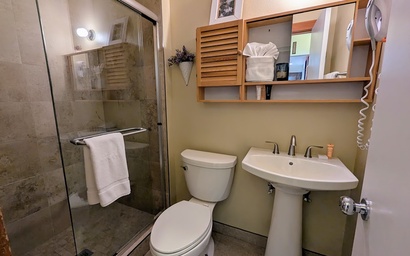 Tennis Townhomes 1326 19