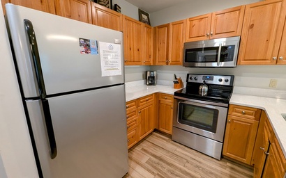 Expedition Station 8607 LIST 5