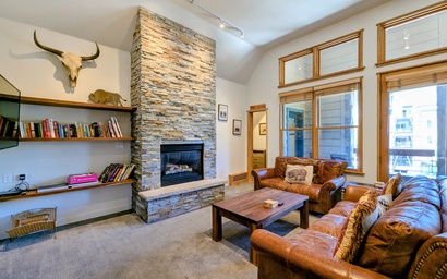 Featured Property Black Bear 8079