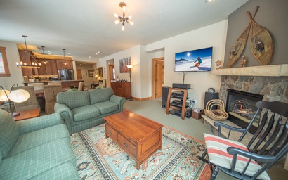 Red Hawk Townhomes 2333 7