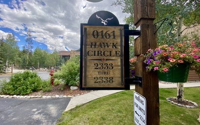 Red Hawk Townhomes 2333 26