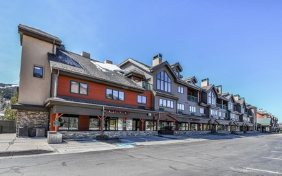 Gateway Lodge 5062 18