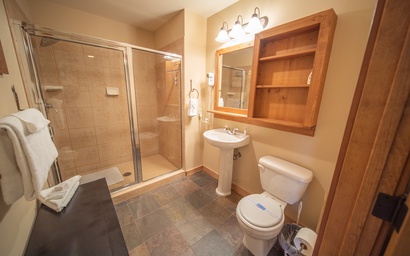 Red Hawk Lodge 2270 10