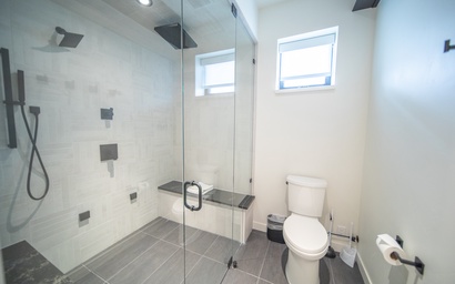 Wolf Rock Home 82 47