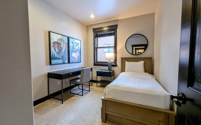 Alders 24 Outpost Dr 30