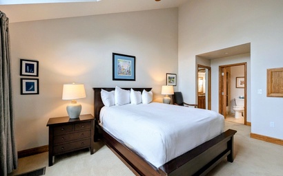 Chateaux DuMont 2702 29