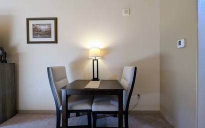 Gateway Lodge 5008 9