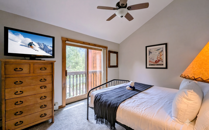 Seasons Townhome 1859 26