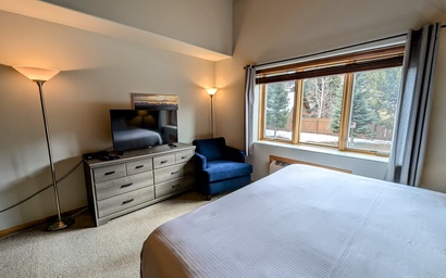 Gateway Lodge 5061 7