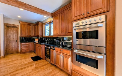 Keystone Retreat 33 12