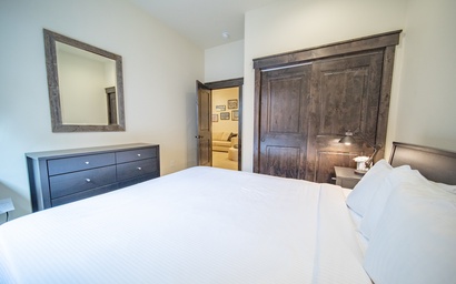 Alders 42 Outpost Dr 15