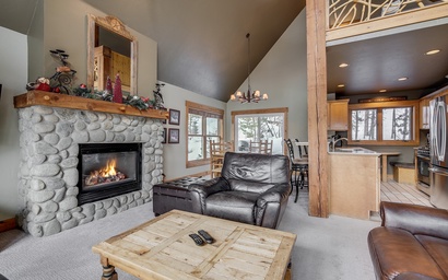 Cabin in the Pines 4 21