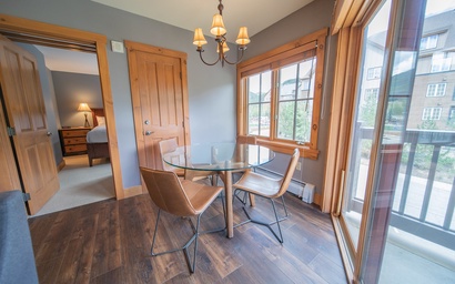 Expedition Station 8593 4