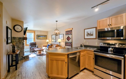 Buffalo Lodge 8320 9