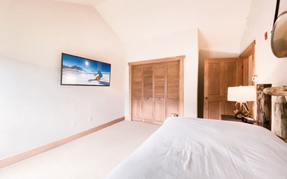 Red Hawk Townhomes 2338 32