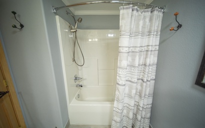 Gateway Lodge 5084 11