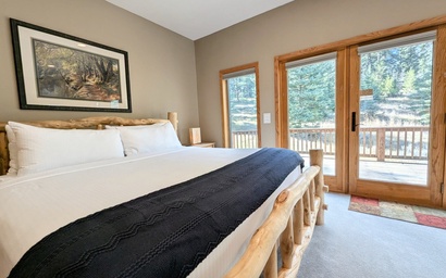 Goldenrod Home 88 35