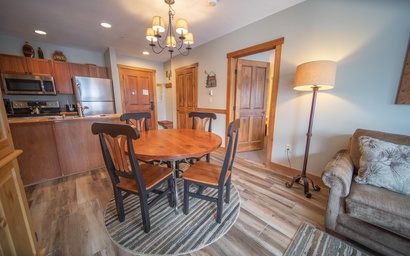 Red Hawk Lodge 2281 18