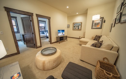 Alders 42 Outpost Dr 13