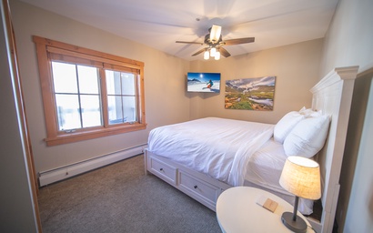 Expedition Station 8608 16