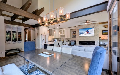 Seasons Townhome 1890 9