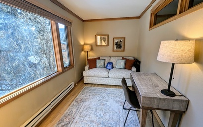 Tennis Townhomes 1331 9