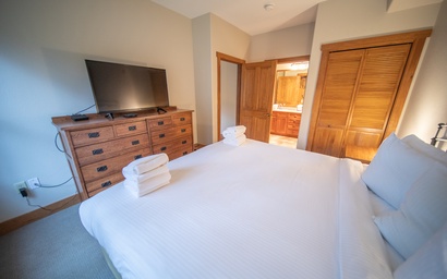 Red Hawk Townhomes 2321 14