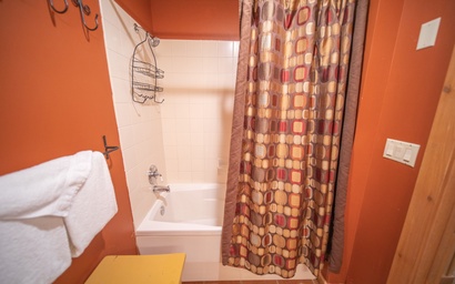 Expedition Station 8589 15