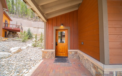 Alders 24 Outpost Dr 16