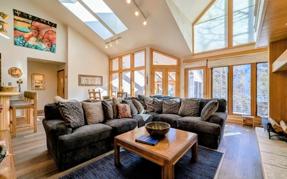 Chateaux DuMont 2725 4