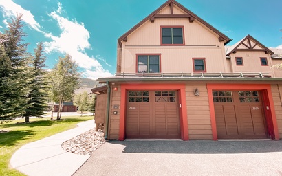 Red Hawk Townhomes 2338 7