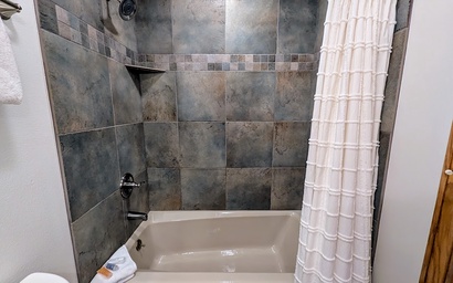 Chateaux DuMont 2724 23