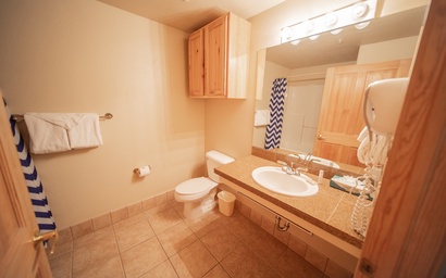 Gateway Lodge 5024 7