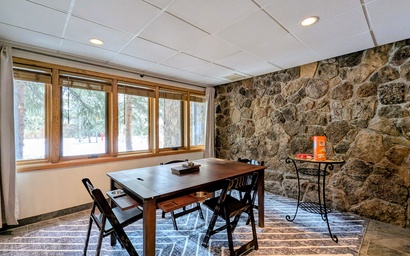 Chateaux DuMont 2710 11