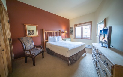 Arapahoe Lodge 8116 10