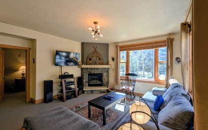 Red Hawk Townhomes 2333 7