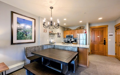 Springs 8806 4