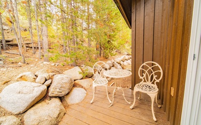 Cabin in the Pines 4 27