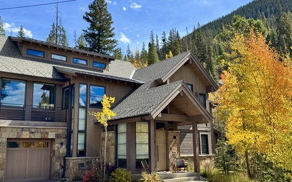 Wolf Rock Home 82 72