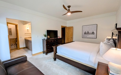 Chateaux DuMont 2724 26