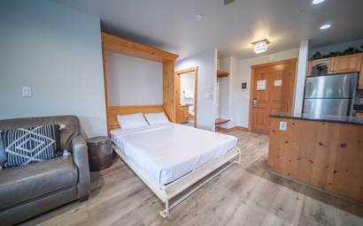 Expedition Station 8614 7