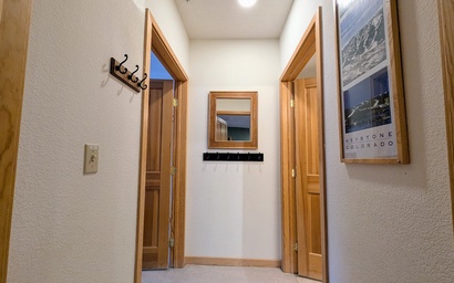 Gateway Lodge 5030 17