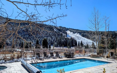 Red Hawk Lodge 2269 22